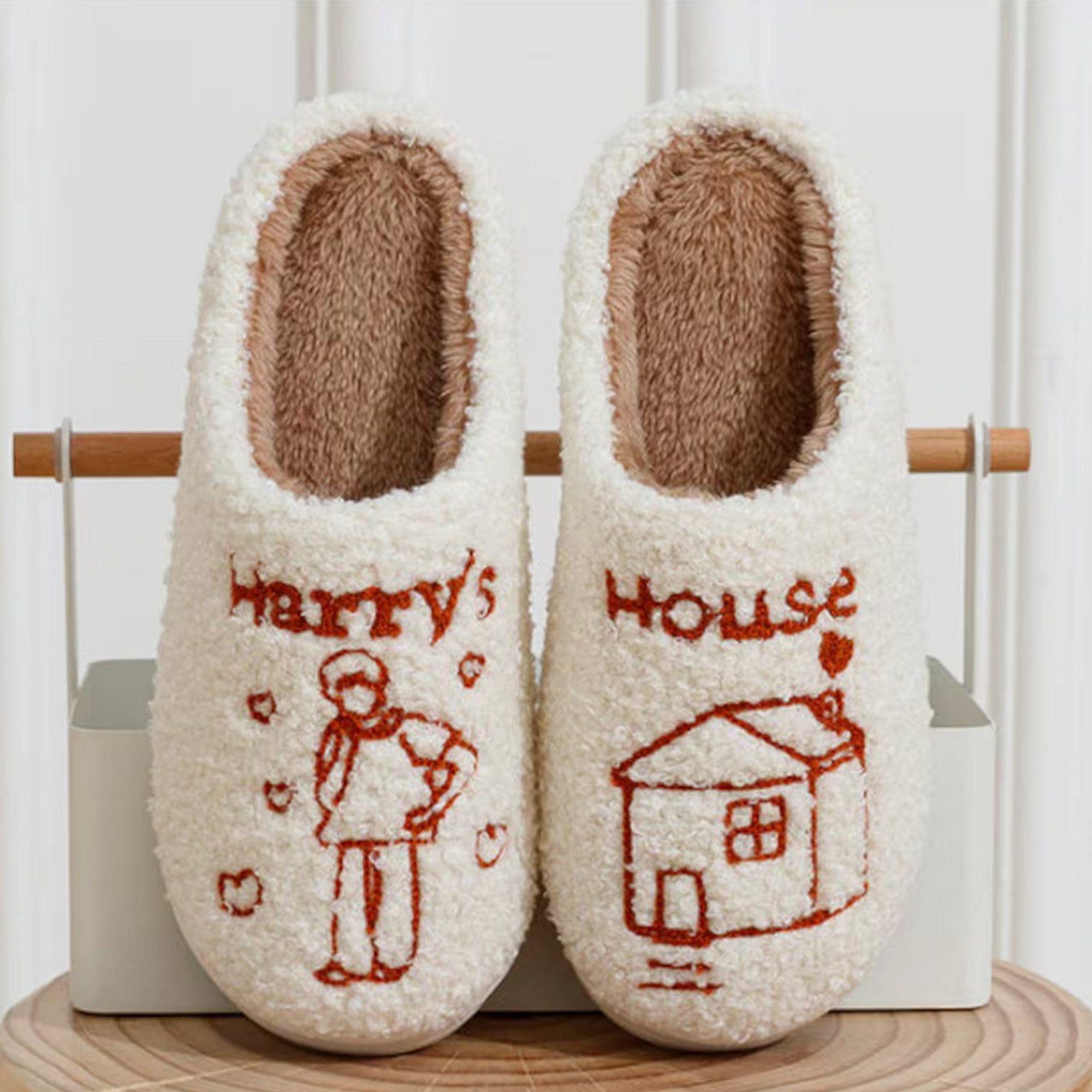 Harry Styles Slippers, Harry’s House Slippers, Love On Tour, Women’s Slippers, Harry Styles Merch, One Direction, Harry styles merch 2023, harry styles slippers 2023, harry styles tour merch